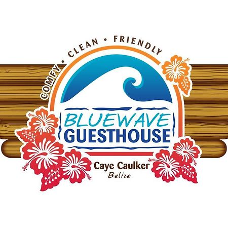 Blue Wave Guest House Caye Caulker Exteriör bild