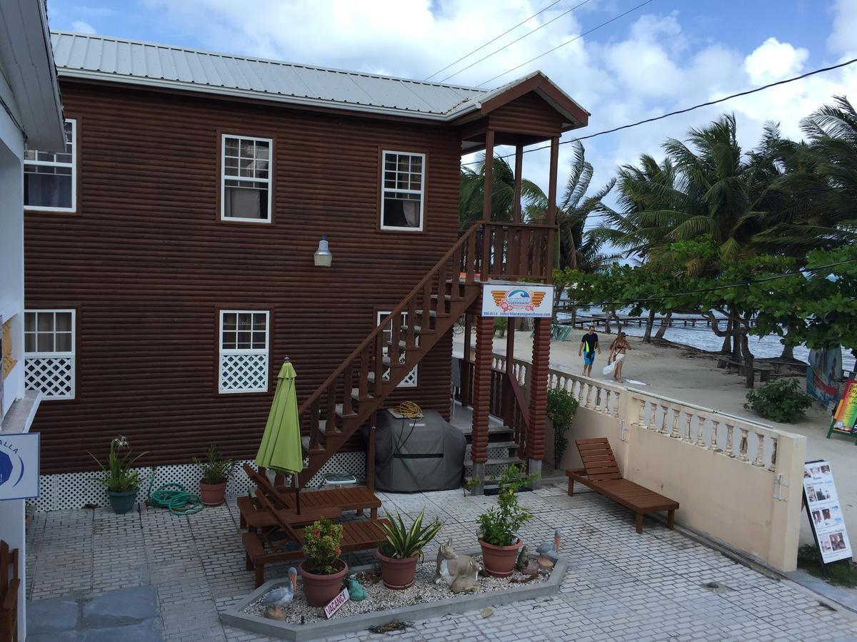 Blue Wave Guest House Caye Caulker Exteriör bild